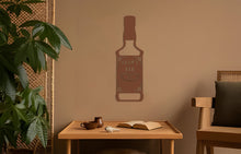 Görseli Galeri görüntüleyiciye yükleyin, Bar Monogram Metal Duvar Dekoru