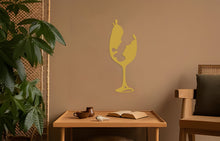 Görseli Galeri görüntüleyiciye yükleyin, Erkek Kadın Şarap Metal Duvar Dekoru