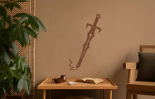 Görseli Galeri görüntüleyiciye yükleyin, Kılıç Kalemi Metal Duvar Dekoru