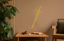 Görseli Galeri görüntüleyiciye yükleyin, Kılıç Kalemi Metal Duvar Dekoru