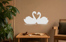 Görseli Galeri görüntüleyiciye yükleyin, Kuğular Metal Duvar Dekoru