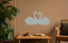 Görseli Galeri görüntüleyiciye yükleyin, Kuğular Metal Duvar Dekoru