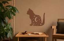 Görseli Galeri görüntüleyiciye yükleyin, Ay Kedisi Metal Duvar Dekoru