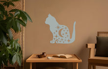 Görseli Galeri görüntüleyiciye yükleyin, Ay Kedisi Metal Duvar Dekoru