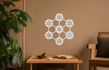Görseli Galeri görüntüleyiciye yükleyin, Kar Molekülü Metal Duvar Dekoru