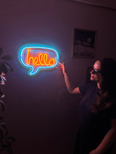Görseli Galeri görüntüleyiciye yükleyin, Hello Neon Metal Tabela