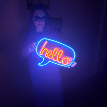 Görseli Galeri görüntüleyiciye yükleyin, Hello Neon Metal Tabela