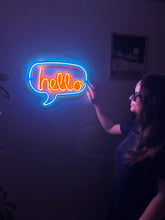 Görseli Galeri görüntüleyiciye yükleyin, Hello Neon Metal Tabela