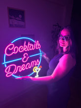 Görseli Galeri görüntüleyiciye yükleyin, Cocktails And Dreams Neon Metal Tabela