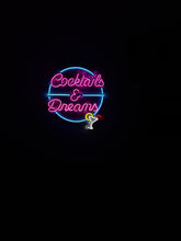 Görseli Galeri görüntüleyiciye yükleyin, Cocktails And Dreams Neon Metal Tabela