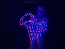 Görseli Galeri görüntüleyiciye yükleyin, Mushrooms Neon Metal Tabela