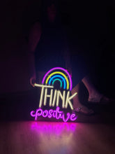 Görseli Galeri görüntüleyiciye yükleyin, Think Positive Neon Metal Tabela