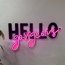 Görseli Galeri görüntüleyiciye yükleyin, Hello Gorgeous Neon Metal Tabela
