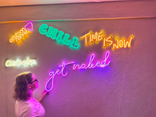 Görseli Galeri görüntüleyiciye yükleyin, Get Naked Neon Metal Tabela