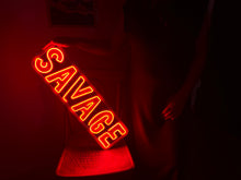 Görseli Galeri görüntüleyiciye yükleyin, Savage Neon Tabela