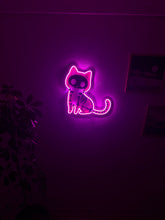 Görseli Galeri görüntüleyiciye yükleyin, X-Ray Cat Neon Tabela