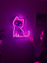 Görseli Galeri görüntüleyiciye yükleyin, X-Ray Cat Neon Tabela