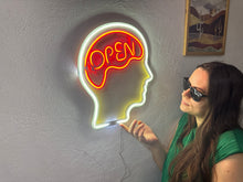 Görseli Galeri görüntüleyiciye yükleyin, Open Mind Neon Tabela