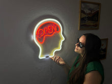 Görseli Galeri görüntüleyiciye yükleyin, Open Mind Neon Tabela