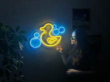 Görseli Galeri görüntüleyiciye yükleyin, Rubber Duck Neon Tabela