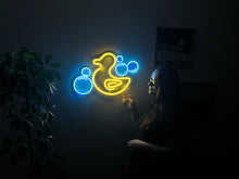 Görseli Galeri görüntüleyiciye yükleyin, Rubber Duck Neon Tabela