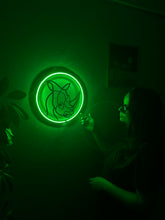 Görseli Galeri görüntüleyiciye yükleyin, Gergedan Neon Tabela