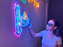 Görseli Galeri görüntüleyiciye yükleyin, Coffee Neon Tabela
