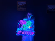Görseli Galeri görüntüleyiciye yükleyin, Sea Food Neon Tabela
