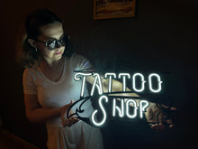 Görseli Galeri görüntüleyiciye yükleyin, Tattoo Shop Neon Tabela