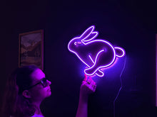 Görseli Galeri görüntüleyiciye yükleyin, Tavşan Neon Tabela