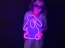 Görseli Galeri görüntüleyiciye yükleyin, Tavşan Neon Tabela