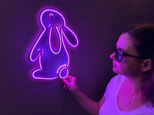 Görseli Galeri görüntüleyiciye yükleyin, Tavşan Neon Tabela