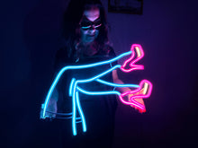 Görseli Galeri görüntüleyiciye yükleyin, Lacy Neon Tabela