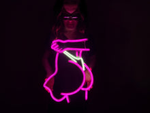 Görseli Galeri görüntüleyiciye yükleyin, Peachy Neon Tabela