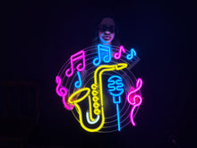 Görseli Galeri görüntüleyiciye yükleyin, Saksafon Neon Tabela