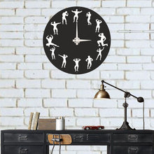 Görseli Galeri görüntüleyiciye yükleyin, Vücut Geliştirmeci Metal Duvar Saati