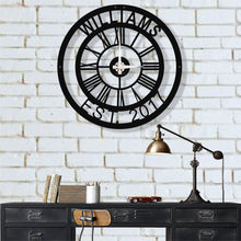 Görseli Galeri görüntüleyiciye yükleyin, Family Name Metal Duvar Saati