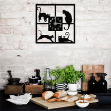 Görseli Galeri görüntüleyiciye yükleyin, Kediler Metal Duvar Saati