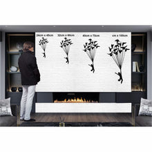 Görseli Galeri görüntüleyiciye yükleyin, Balonlu Çocuk Metal Duvar Dekoru