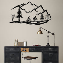 Görseli Galeri görüntüleyiciye yükleyin, Dağ Bisikleti Ailesi Metal Duvar Dekoru