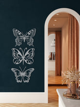 Görseli Galeri görüntüleyiciye yükleyin, Kelebekler Metal Duvar Dekoru