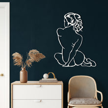 Görseli Galeri görüntüleyiciye yükleyin, Diva Metal Duvar Dekoru