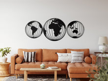 Görseli Galeri görüntüleyiciye yükleyin, Dünya Haritası 3'lü Metal Duvar Dekoru
