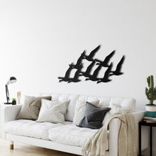 Görseli Galeri görüntüleyiciye yükleyin, Kaz Sürüsü Metal Duvar Dekoru