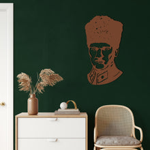 Görseli Galeri görüntüleyiciye yükleyin, Atatürk Kalpaklı Metal Duvar Dekoru