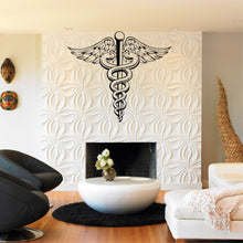 Görseli Galeri görüntüleyiciye yükleyin, Medikal Sembolü Metal Duvar Dekoru