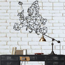 Görseli Galeri görüntüleyiciye yükleyin, Geometrik Avrupa Haritası Metal Duvar Dekoru
