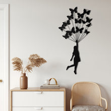 Görseli Galeri görüntüleyiciye yükleyin, Kelebek Çocuk Metal Duvar Dekoru