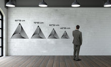 Görseli Galeri görüntüleyiciye yükleyin, Üçgen Metal Duvar Dekoru