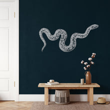 Görseli Galeri görüntüleyiciye yükleyin, Yılan Metal Duvar Dekoru